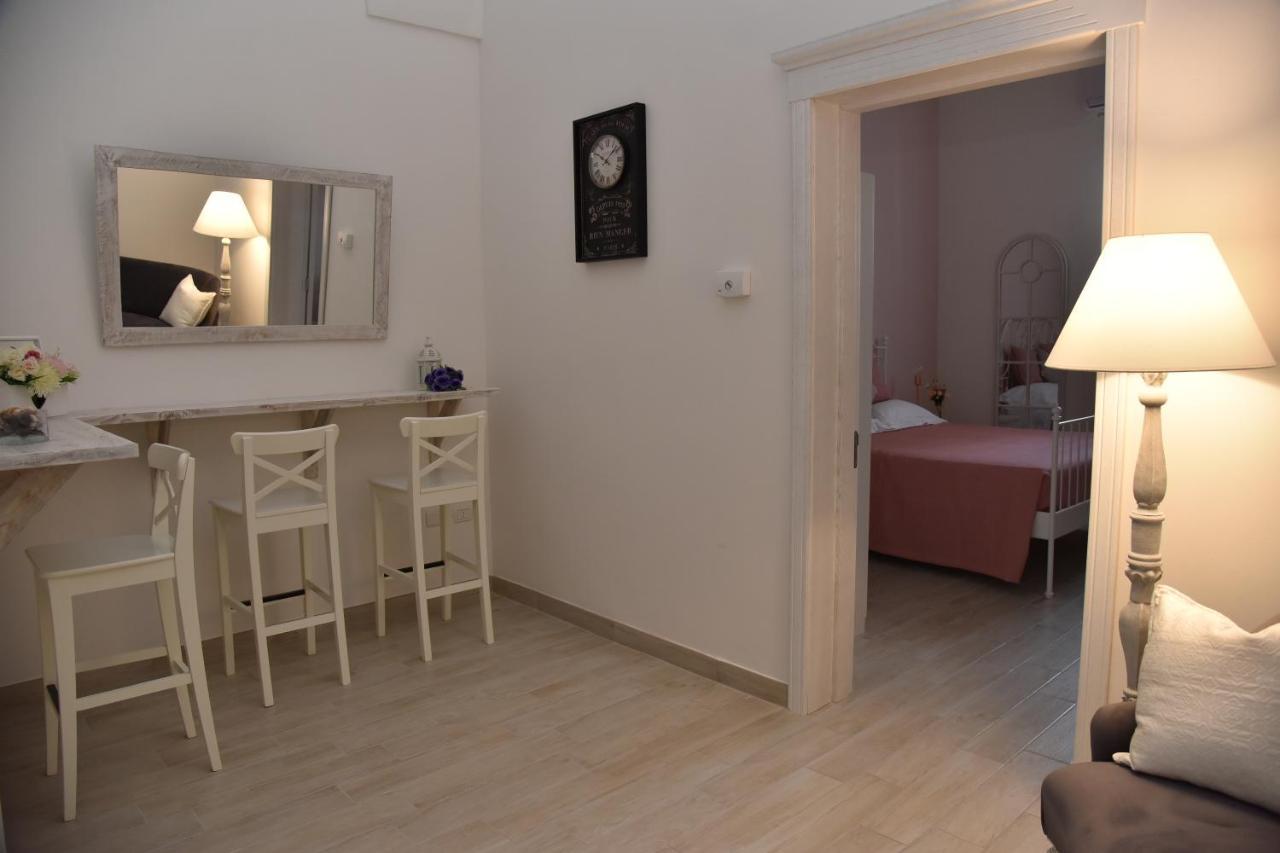 Ai Raggi Di Sole Bed & Breakfast Lecce Eksteriør bilde