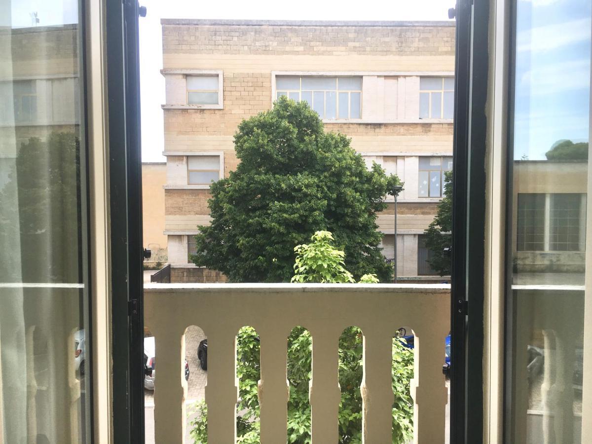Ai Raggi Di Sole Bed & Breakfast Lecce Eksteriør bilde