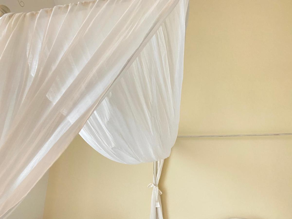 Ai Raggi Di Sole Bed & Breakfast Lecce Eksteriør bilde